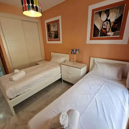 Borghese 4-9 Golf & Relax Apartment *